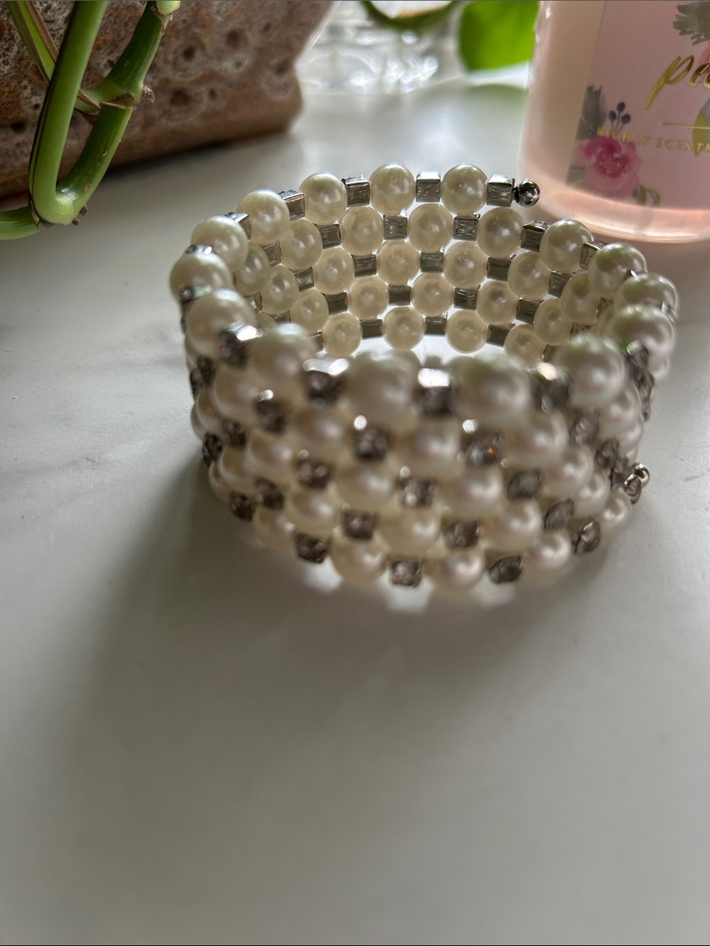Classic Pearl and Silver Beaded Stretch Bracelet - White